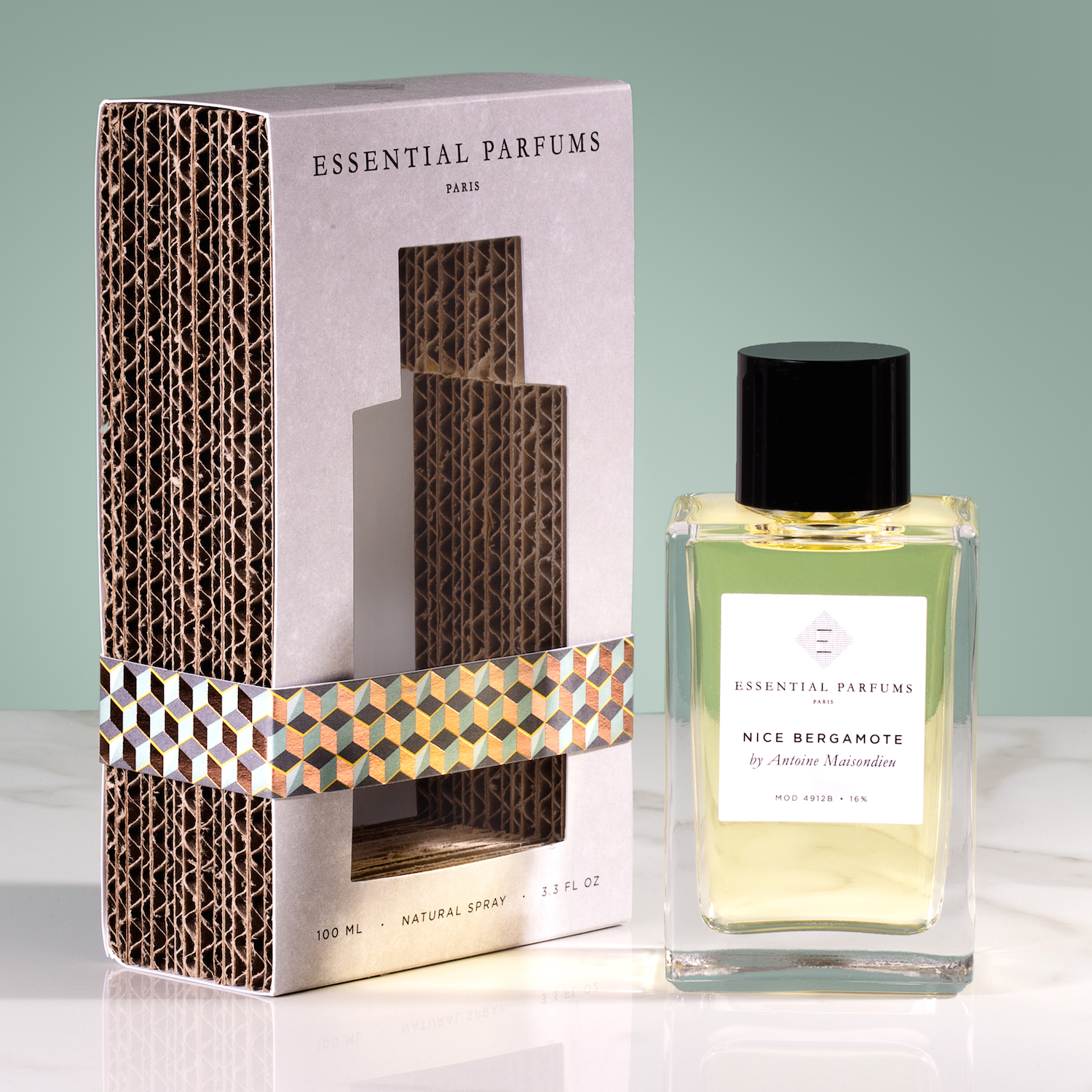 Chanel bleu de chanel parfum 100 ml. сменный баллон для автоматических освежителей парфюмированный. дизайнерская упаковка парфюмерии. упаковка запахов. Essential parfums nice bergamote.