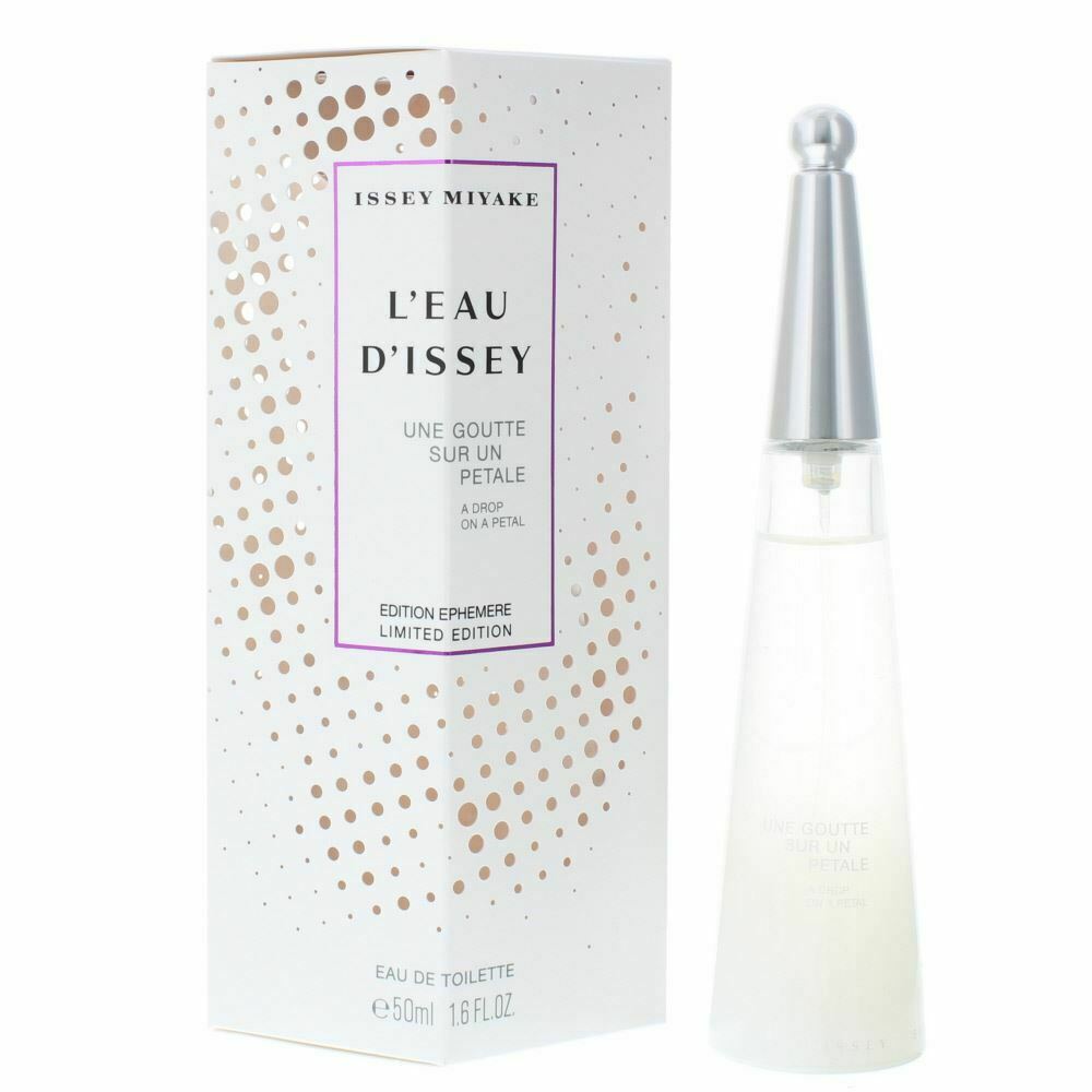 L`eau D`issey Une goutte sur un Petale