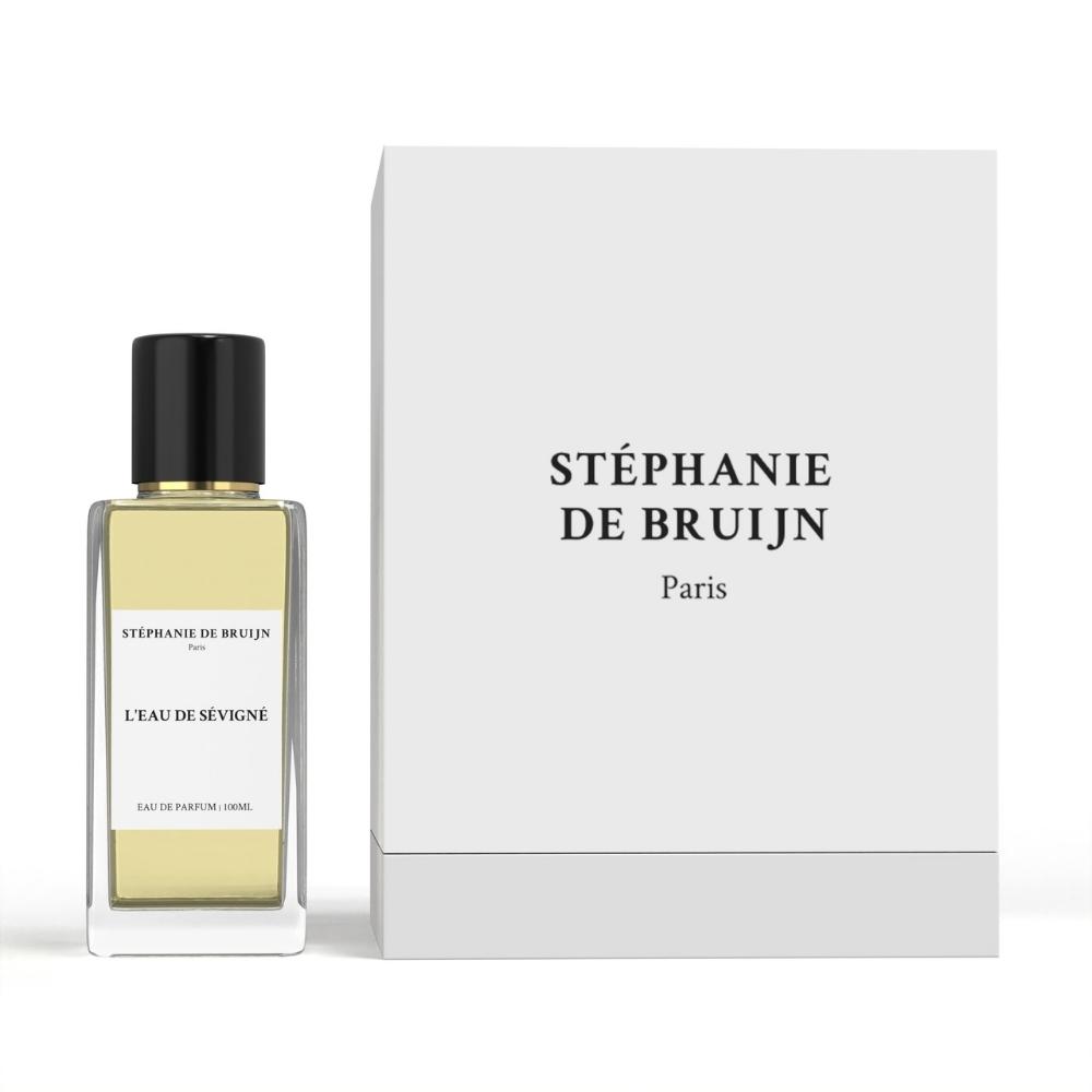 Stephanie de Bruijn L`Eau De Sevigne